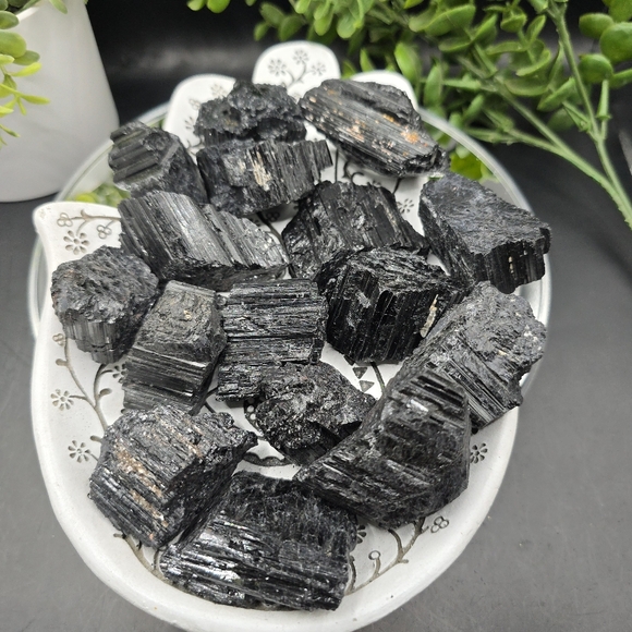 Black Tourmaline Brazil - Picture 1 of 3